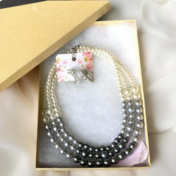 Paparazzi Multi strand pearl necklace & earrings  Hombre Cream & Gray NWOT - Picture 2 of 14